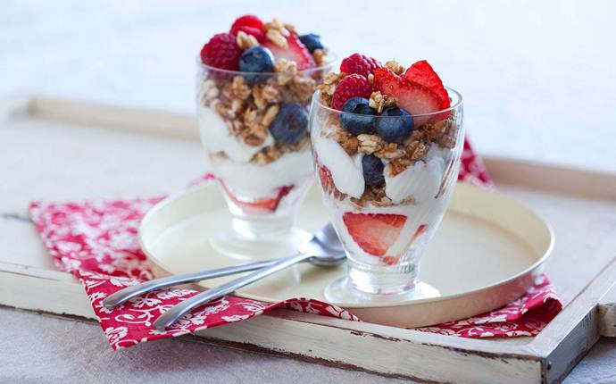 lunch ideas for teens - yogurt parfait