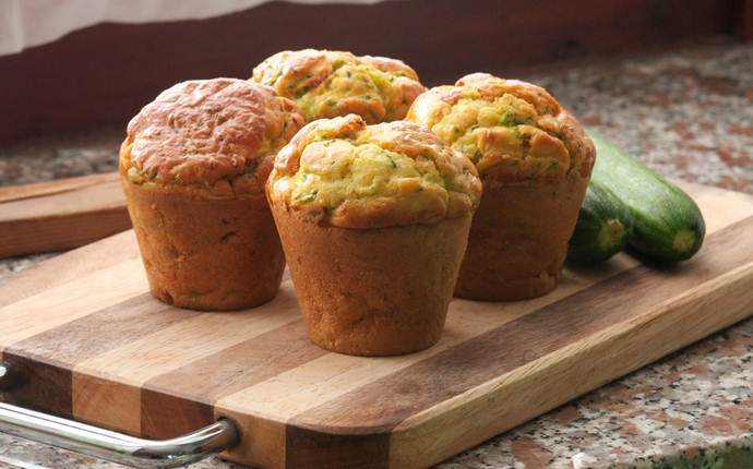 lunch ideas for teens - zucchini muffins