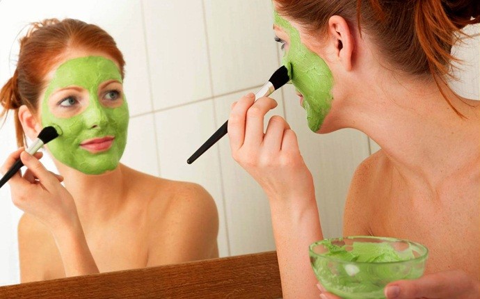face pack for glowing skin - avocado face pack