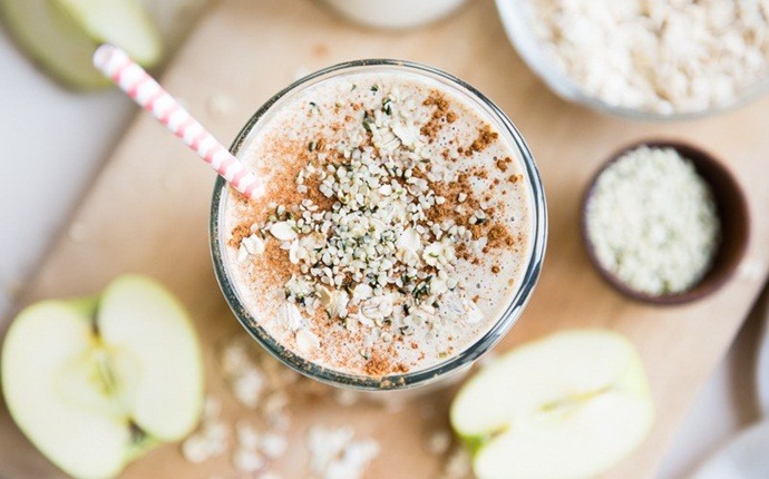 smoothie recipes for kids - breakfast smoothie with oats