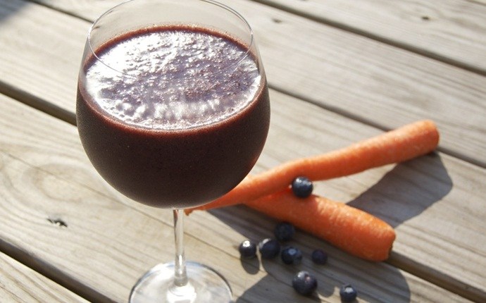 smoothie recipes for kids - carrot banana berry