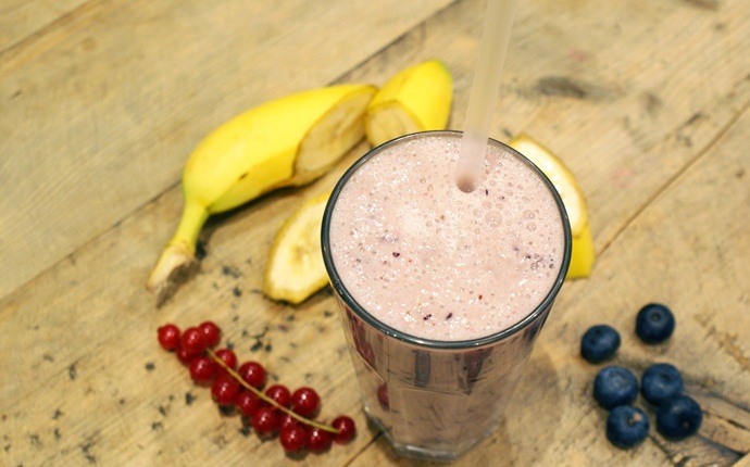 immune boosting smoothies - coconut flu-fighter smoothie