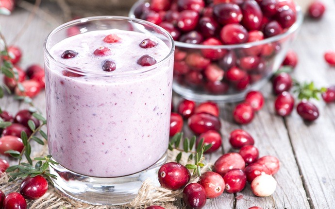 immune boosting smoothies - cranberry smoothie