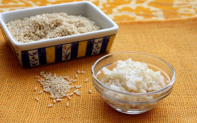 indian baby food recipes - dalia (broken wheat) porridge