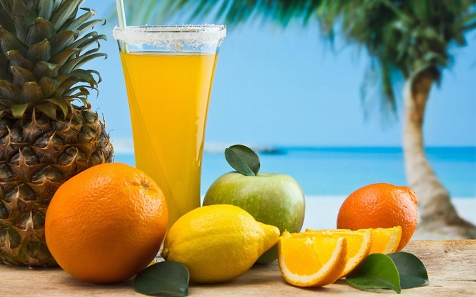 natural diuretic foods - fruits and fruit juices