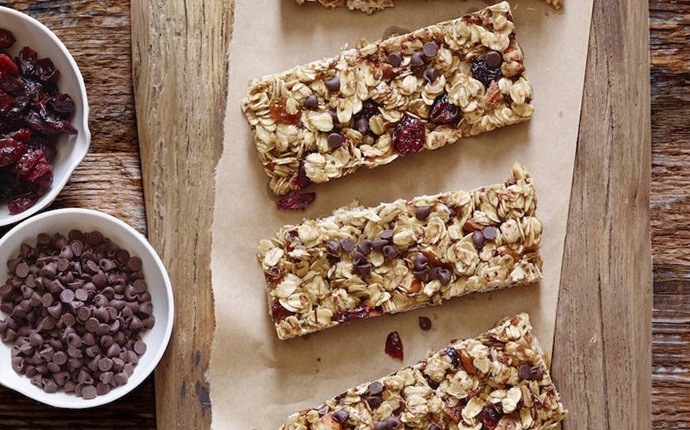 healthy snacks for teens - granola bars