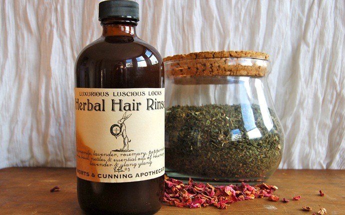 home remedies for cradle cap - herbal scalp rinse