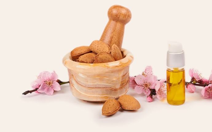 honey for dark circles - honey and almond oil