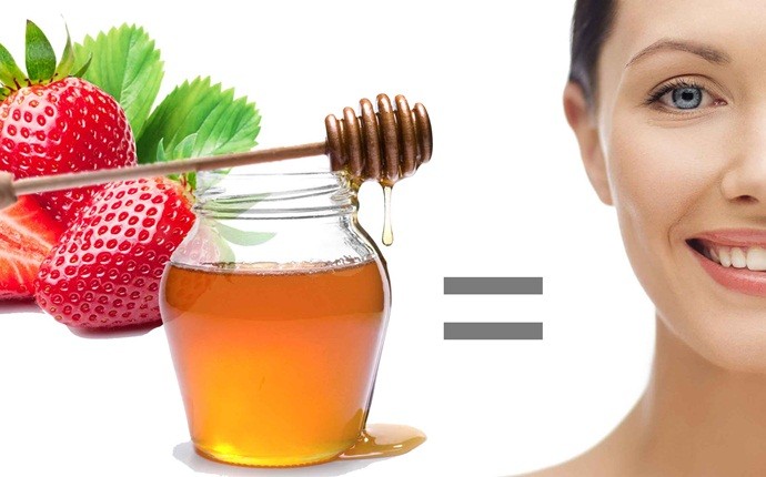 face pack for glowing skin - honey and strawberry face pack