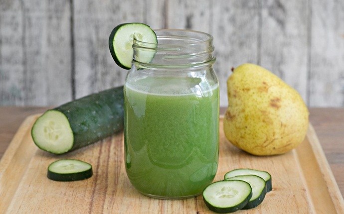 face pack for glowing skin - lime and cucumber juice face pack for glowing skin