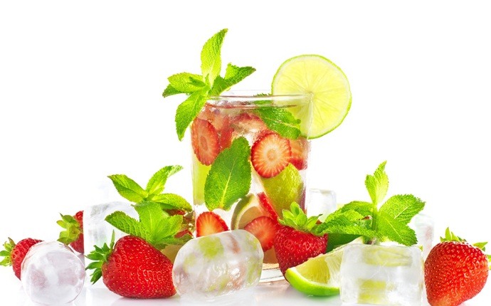strawberry face mask - lime and strawberries face mask