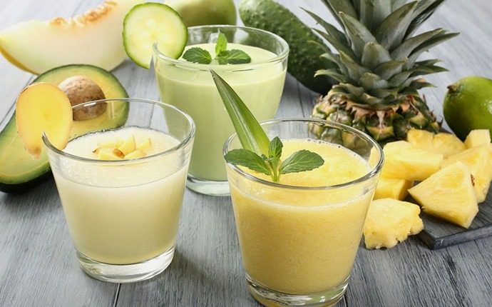 immune boosting smoothies - tutti-frutti smoothie