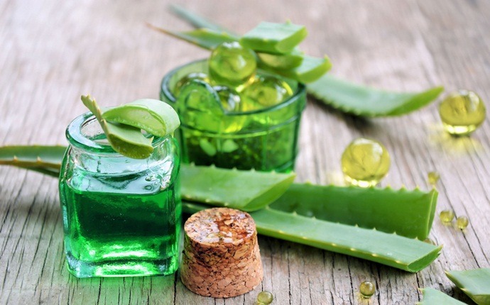 how to get rid of baldness - aloe vera and warm water
