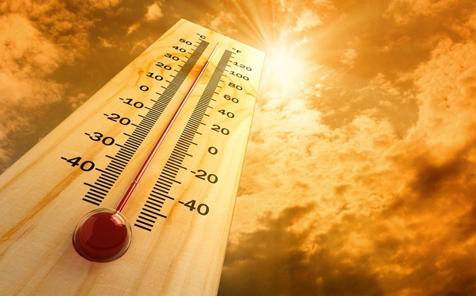 how to prevent heat stroke - avoid peak sun hours