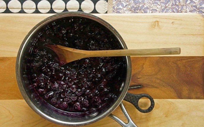 herbs for high blood pressure - blueberry syrup