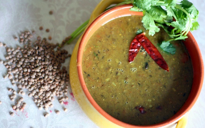 low calorie indian food - masoor dal soup