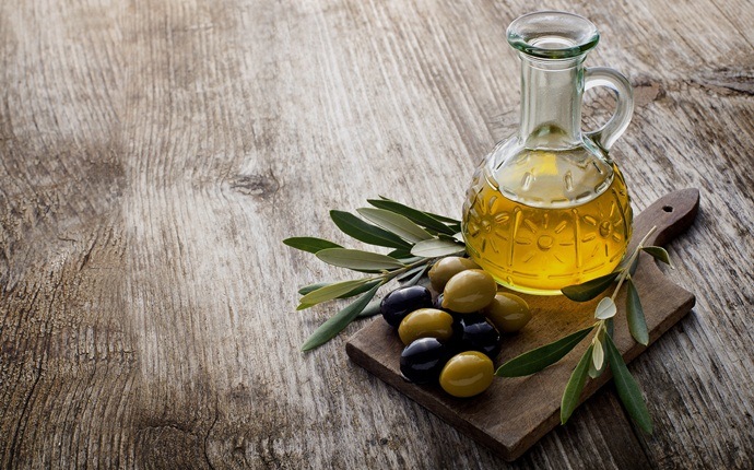 foods to boost fertility - olive oil