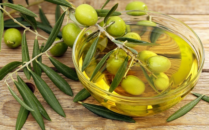 how to stop earache - olive oil