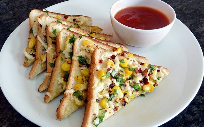 breakfast ideas for teens - quick cheese toasts