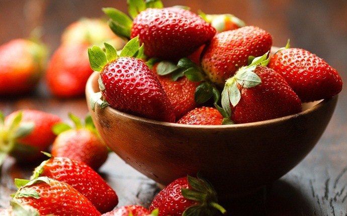 lycopene rich foods - strawberries
