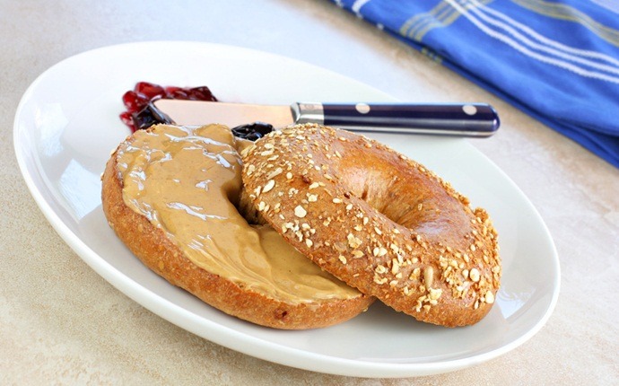 sandwich recipes for kids - jelly and peanut butter bagel
