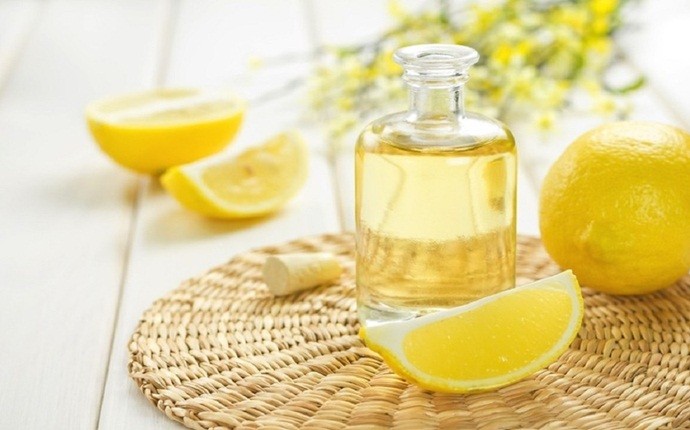 lemon for dandruff - lemon rinse and water