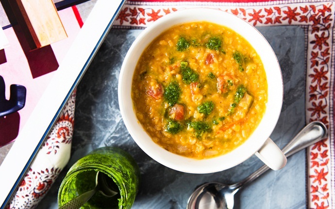 tomato soup recipes - tomato soup with lentils