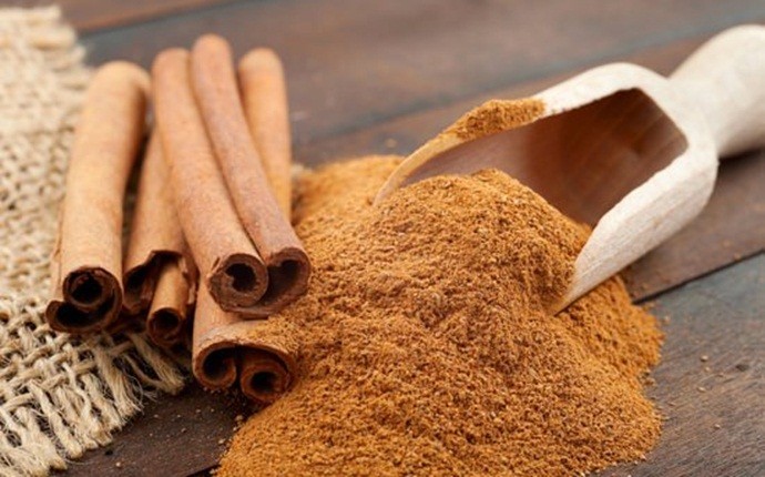 face masks for acne scars - honey and cinnamon face mask