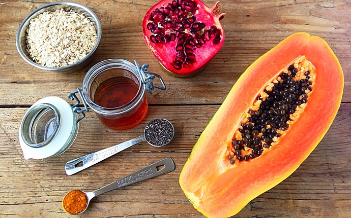 home remedies for skin whitening - papaya and honey