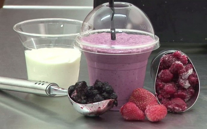 yogurt for acid reflux - yogurt and fruit smoothies