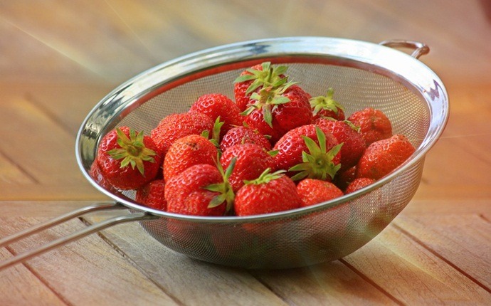 how to get rid of eczema scars - strawberries