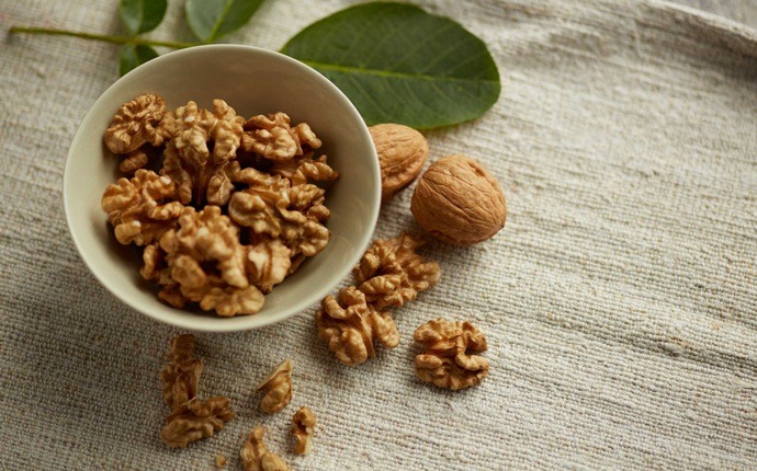 how to get clear skin - walnut