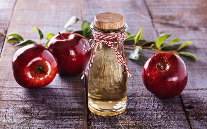 honey hair mask - honey with apple cider vinegar