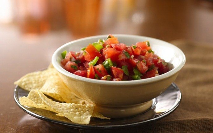 home canning recipes - tomato salsa