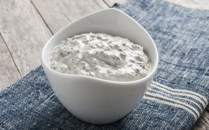 yogurt for yeast infection - garlic and yogurt