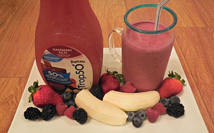 muscle recovery drinks - banana berry blast